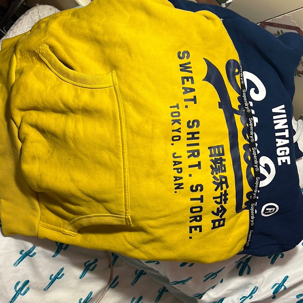 Navy blue & yellow SUPERDRY hoodie